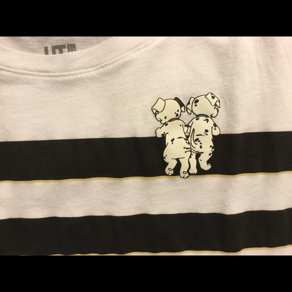 Disney shirt from UT. Size XS but runs big. Cute!